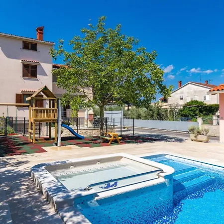 Apartment 2383 Valbandon