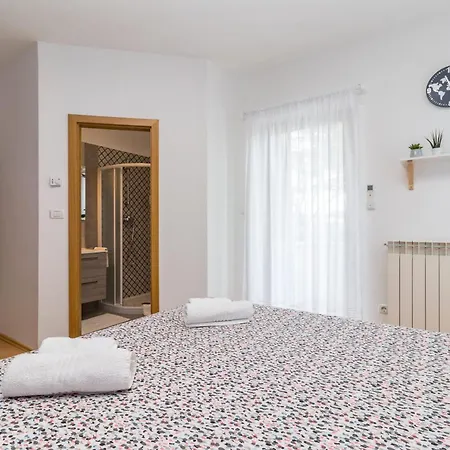 2383