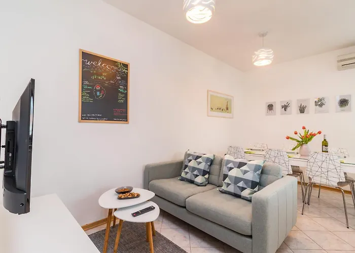 2383 Appartement Valbandon