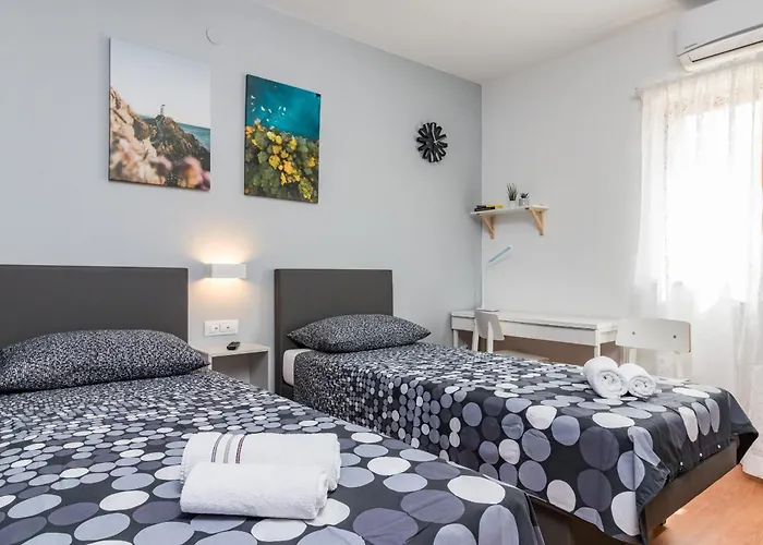 2383 Appartement Valbandon