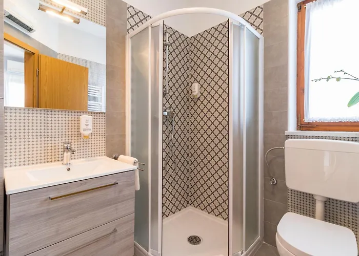 2383 Appartement Valbandon